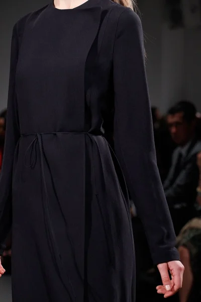 Look 30